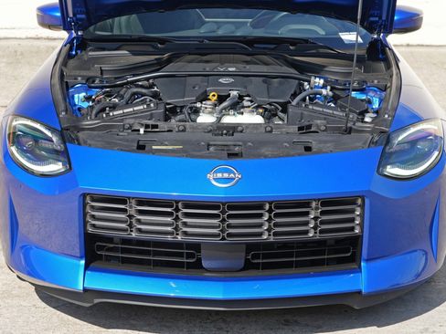 Used 2026 Nissan Z Performance w/ Floor Mat Package RWD image 8