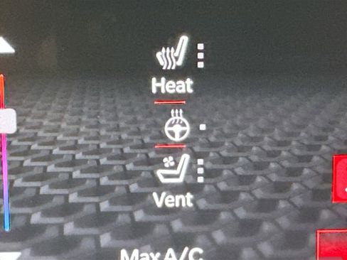 Used 2024 Dodge Hornet R/T Plus image 19