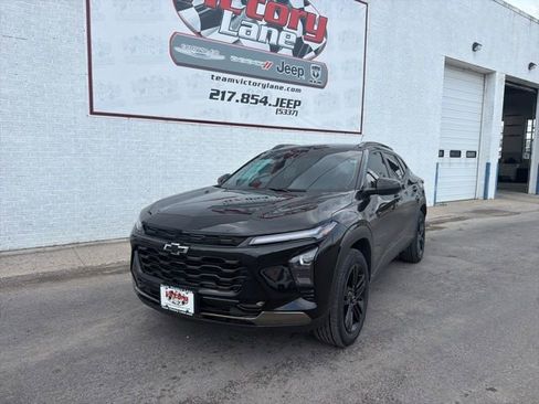 Used 2024 Chevrolet Trax ACTIV w/ Driver Confidence Package FWD image 1