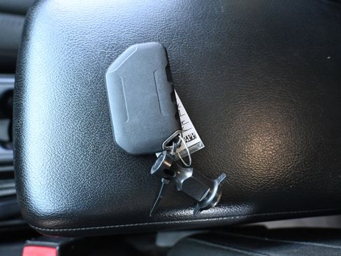 Used 2019 Jeep Wrangler Unlimited Sport image 35