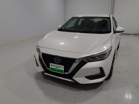 Used 2020 Nissan Sentra SV image 15