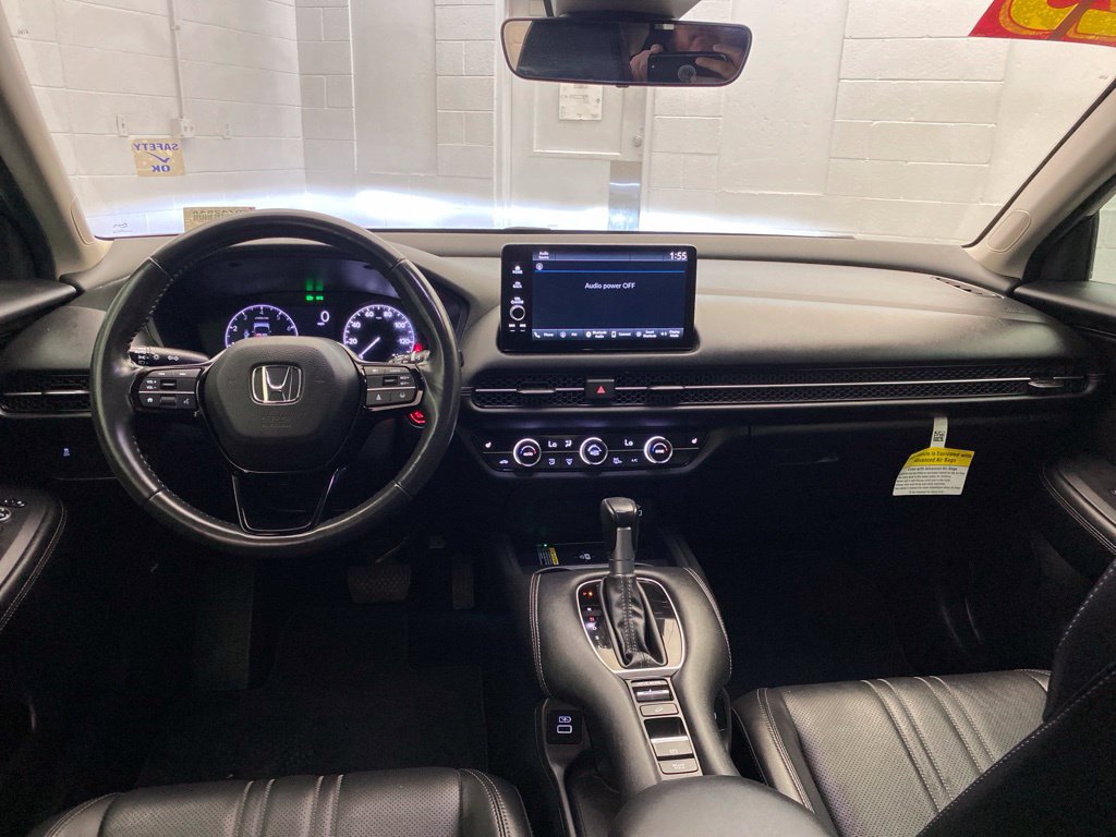 Used 2023 Honda HR-V EX-L image 10