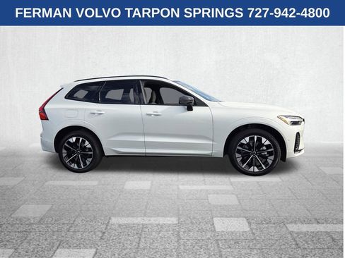 New 2026 Volvo XC60 B5 Plus w/ Protection Package Premier image 10