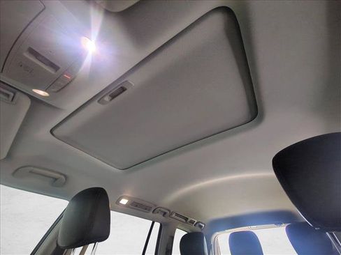 Used 2019 Nissan Armada SL w/ Premium Package RWD image 16