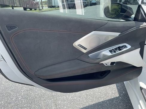 Used 2023 Chevrolet Corvette Stingray Premium Conv w/ Z51 Performance Package image 34