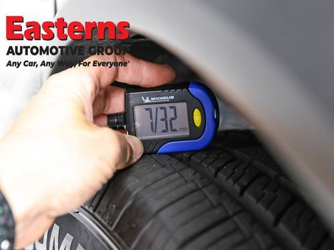 Used 2023 Nissan Rogue SV AWD/4WD image 27