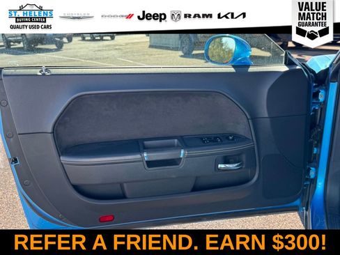 Used 2010 Dodge Challenger SRT8 w/ Spring Special Group image 17