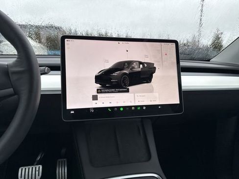 Used 2022 Tesla Model Y Performance image 21
