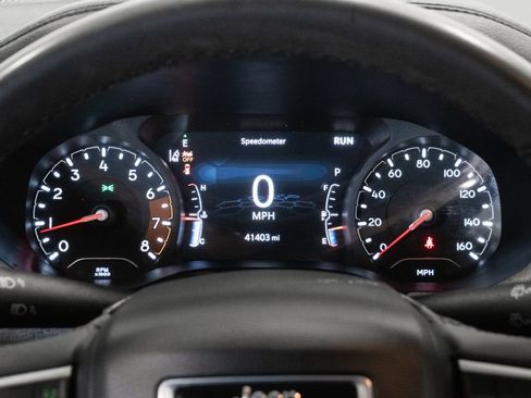 Used 2023 Jeep Compass Latitude AWD/4WD image 17