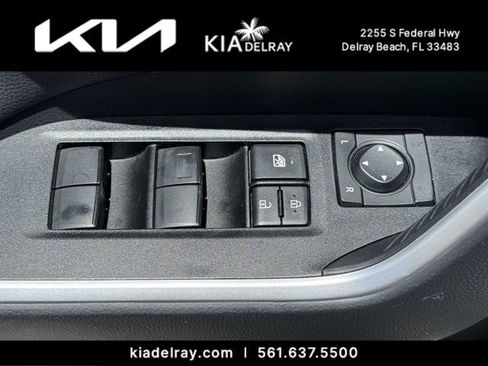 Used 2025 Toyota RAV4 LE FWD image 15