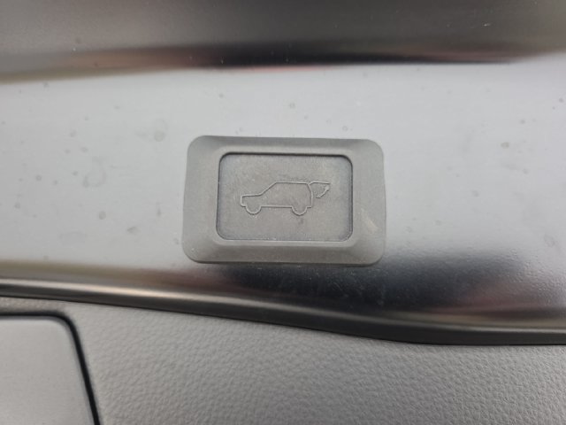 Used 2023 Toyota RAV4 SE w/ Weather & Moonroof Package AWD/4WD image 33