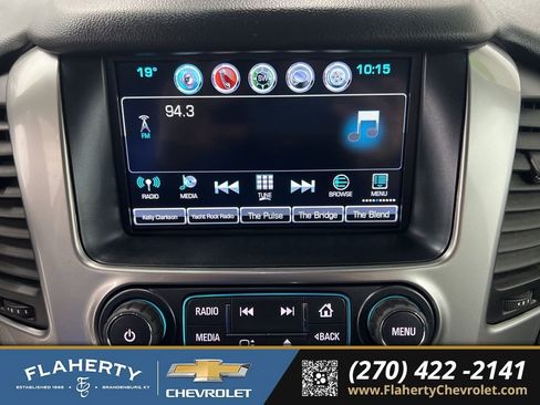 Used 2018 Chevrolet Suburban Premier image 30