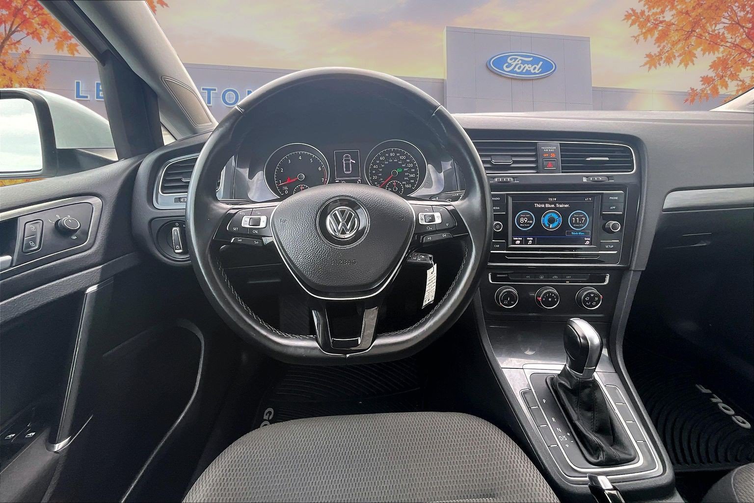 Used 2018 Volkswagen Golf S FWD image 8