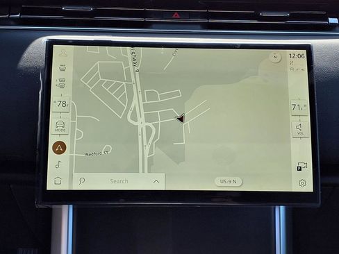 New 2025 Land Rover Range Rover SV image 12