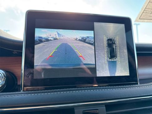 Used 2022 Lincoln Corsair Reserve w/ Equipment Group 201A image 15