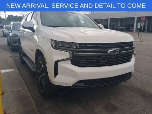 Used 2022 Chevrolet Tahoe RST w/ Luxury Package AWD/4WD image 8