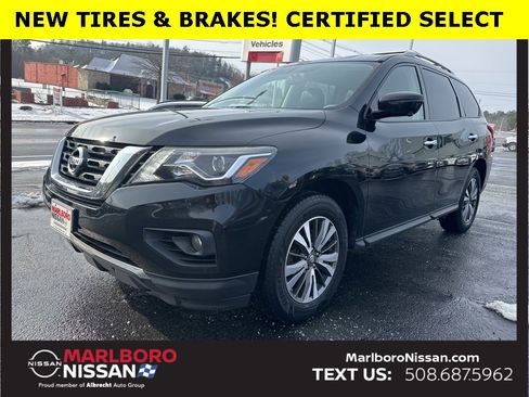 Certified 2018 Nissan Pathfinder SL image 3
