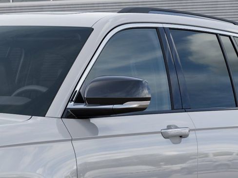 New 2026 Jeep Grand Cherokee Limited RWD image 12