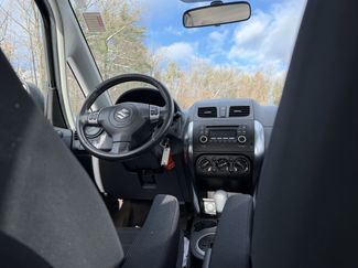 Used 2011 Suzuki SX4 Premium video 2