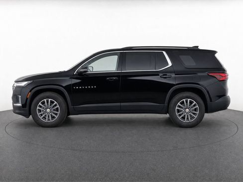 Used 2023 Chevrolet Traverse LT FWD image 6