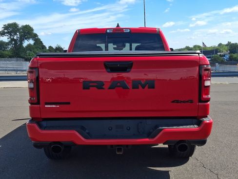 Used 2025 RAM 1500 Big Horn AWD/4WD image 5