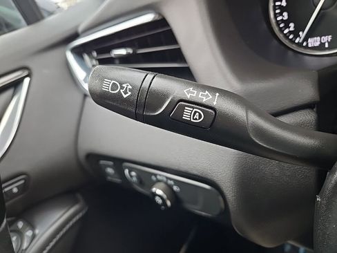 Used 2020 Buick Enclave Avenir image 18