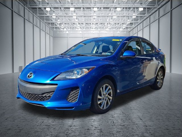 Used 2012 MAZDA MAZDA3 i Grand Touring w/ Tech Pkg FWD image 3
