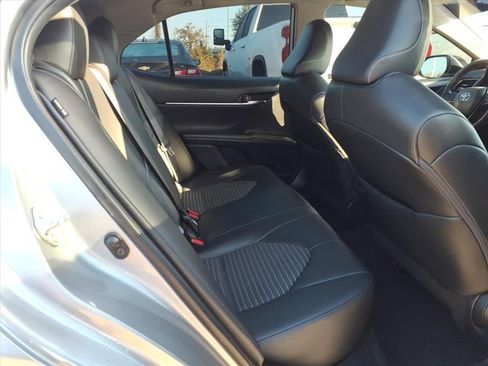 Used 2023 Toyota Camry SE image 15