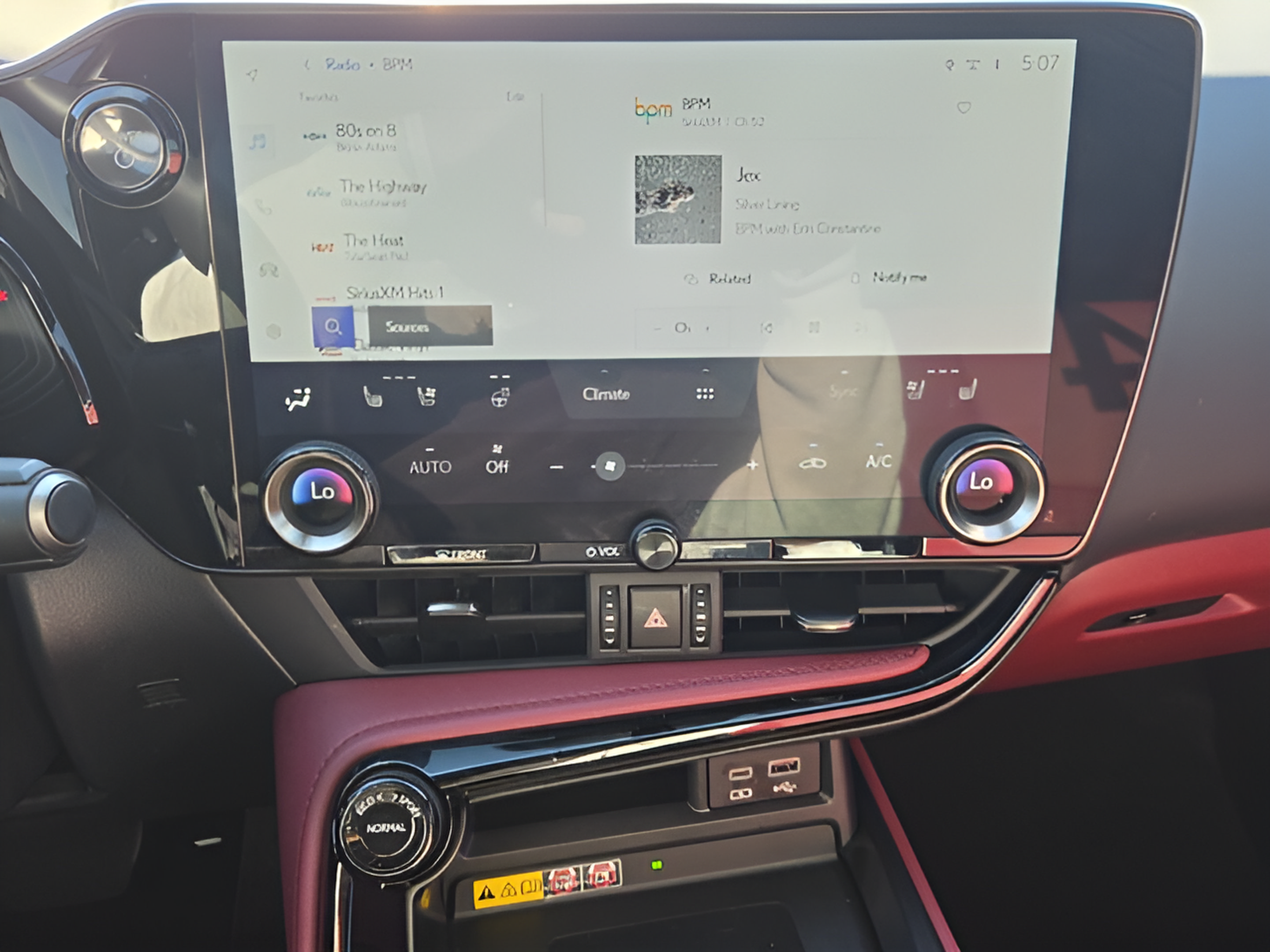 Used 2024 Lexus NX 350h AWD image 17