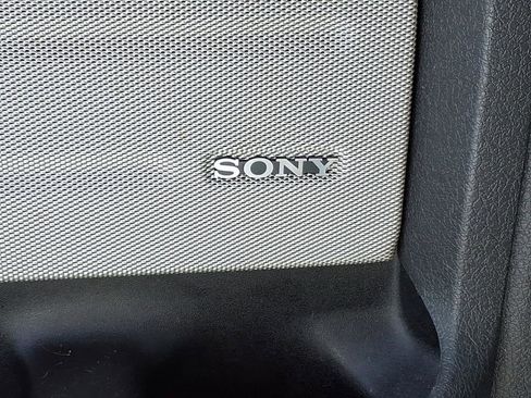 Used 2014 Ford F150 Platinum AWD/4WD image 16