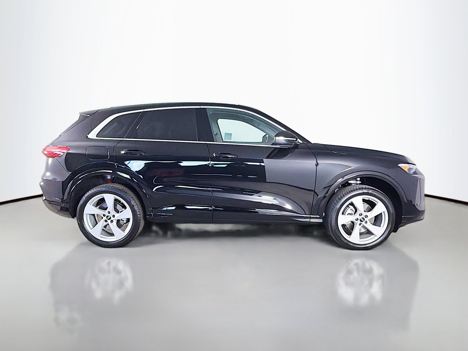 New 2026 Audi Q5 Premium Plus AWD/4WD image 8