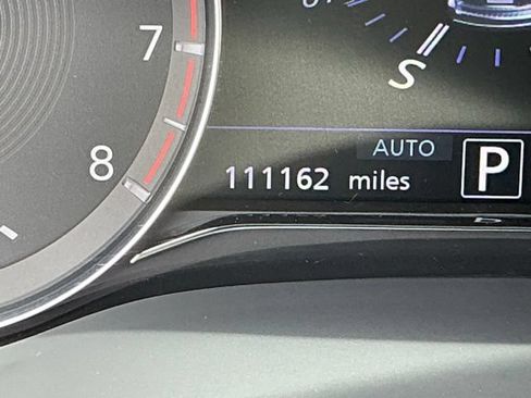 Used 2021 INFINITI QX80 Luxe w/ All-Season Package AWD/4WD image 32