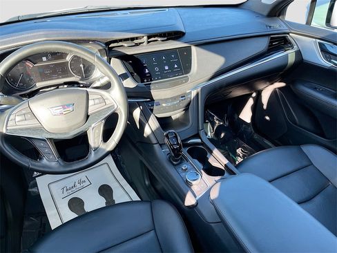 Certified 2025 Cadillac XT5 Premium Luxury image 23