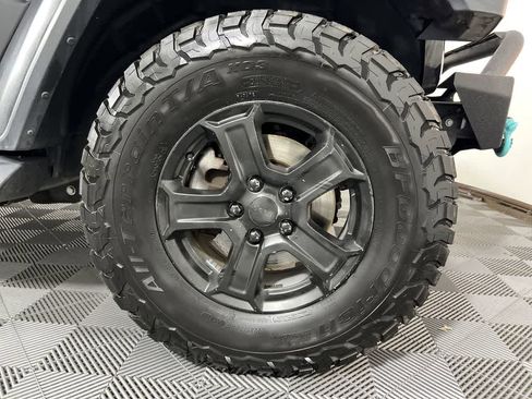 Used 2020 Jeep Wrangler Unlimited Sport S image 21