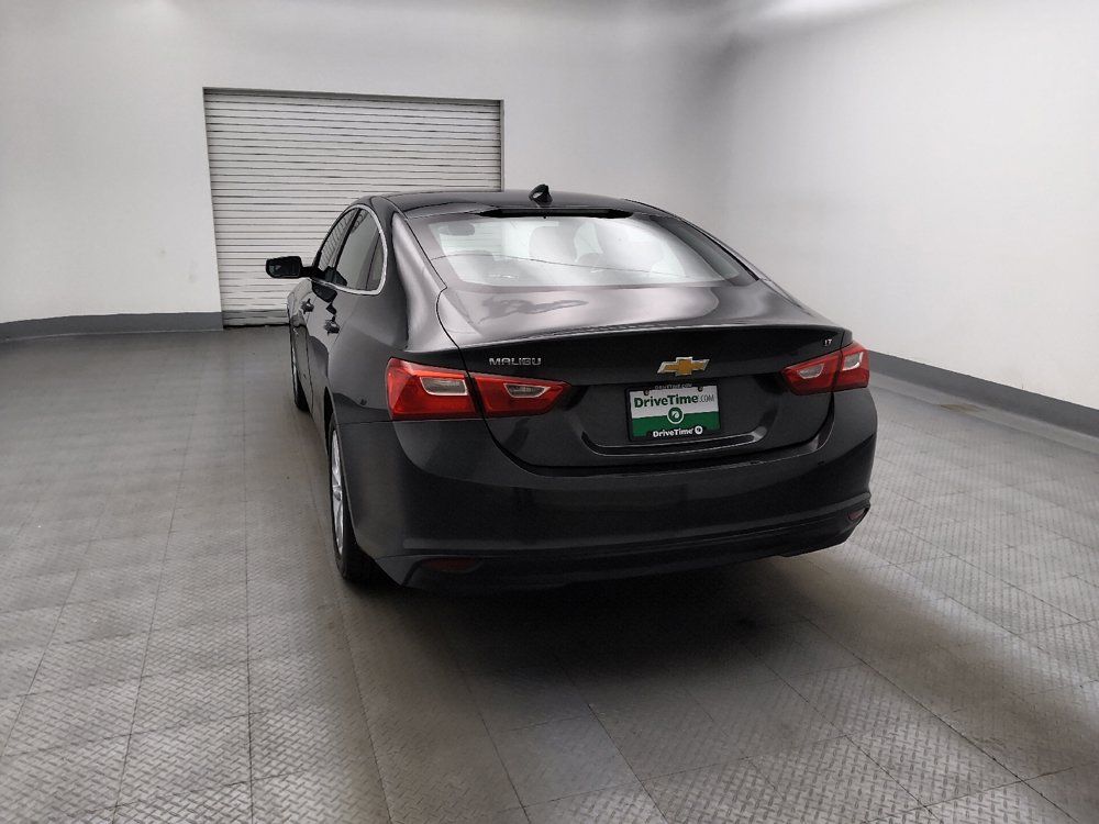 Used 2018 Chevrolet Malibu LT FWD image 6