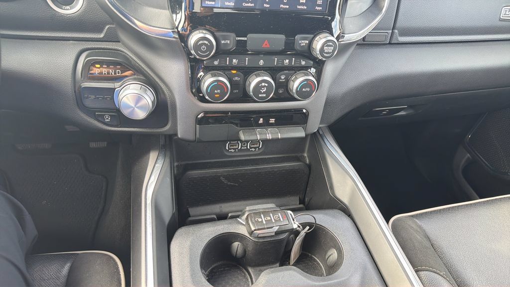 Used 2024 RAM 1500 Laramie RWD image 18