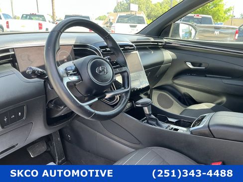 Used 2023 Hyundai Santa Cruz SEL Premium image 20