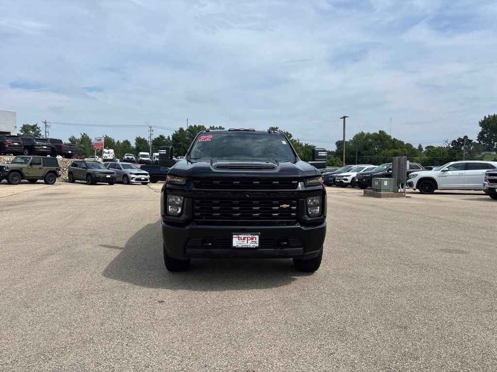 Used 2022 Chevrolet Silverado 2500 Custom w/ Custom Value Package AWD/4WD image 8