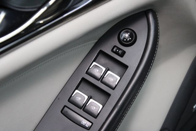 Used 2016 Cadillac CTS Luxury RWD image 11