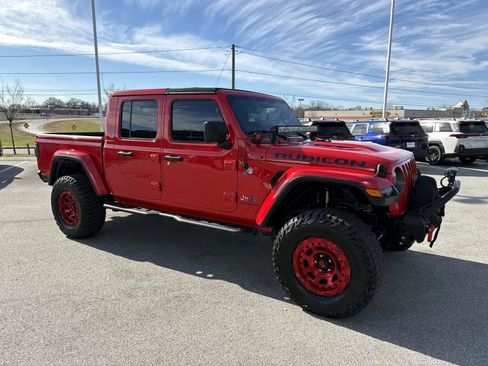 Used 2023 Jeep Gladiator Rubicon w/ Cold Weather Group image 2