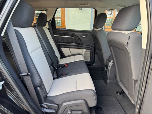 Used 2009 Dodge Journey SXT image 20