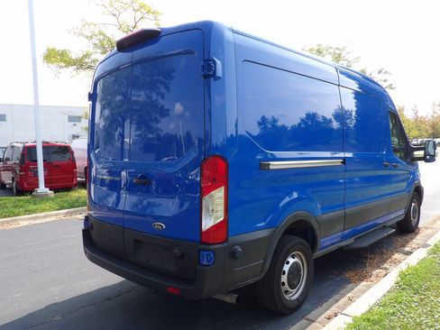 Used 2020 Ford Transit 250 Medium Roof RWD image 4