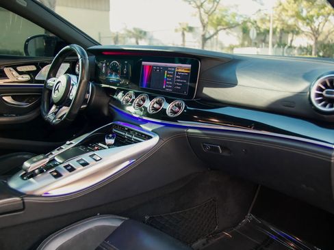 Used 2019 Mercedes-Benz AMG GT 63 w/ Driver Assistance Package image 24