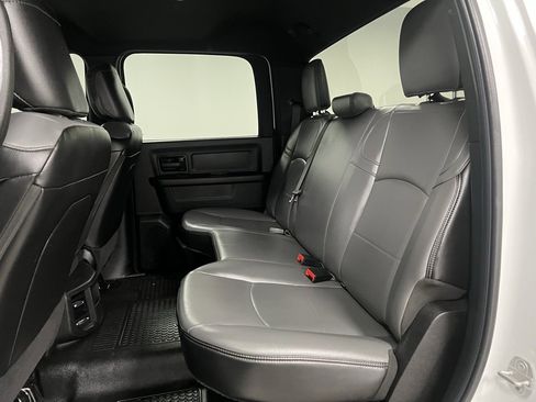 Used 2022 RAM 2500 Tradesman w/ Chrome Appearance Group image 46