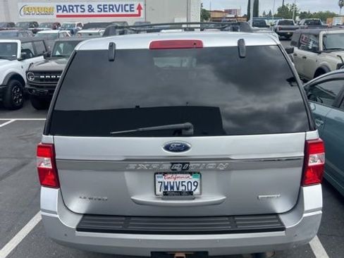 Used 2017 Ford Expedition Limited AWD/4WD image 14