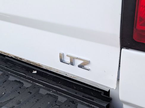 Used 2017 Chevrolet Silverado 2500 LTZ w/ Duramax Plus Package image 7