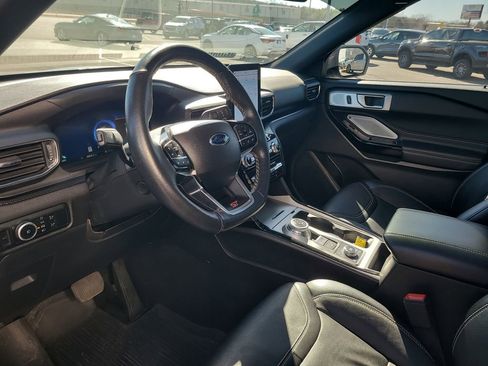 Certified 2024 Ford Explorer ST w/ Equipment Group 401A image 10