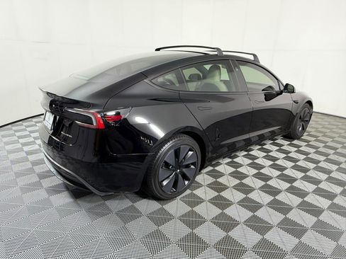 Used 2024 Tesla Model 3 Long Range AWD/4WD image 9