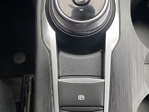 Used 2023 Ford Escape ST-Line w/ Tech Pack #1 image 24