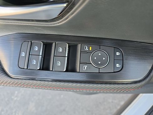 New 2026 Nissan Kicks SR w/ Cold Weather Package image 30